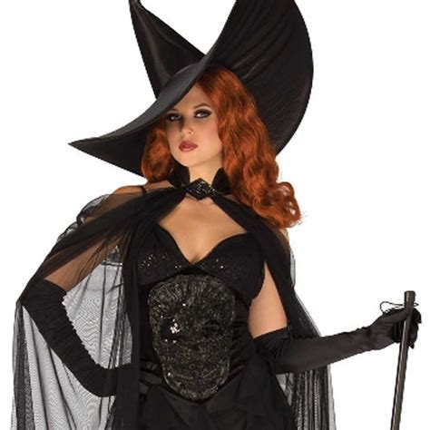 Glamorous witch costume spreadsheet